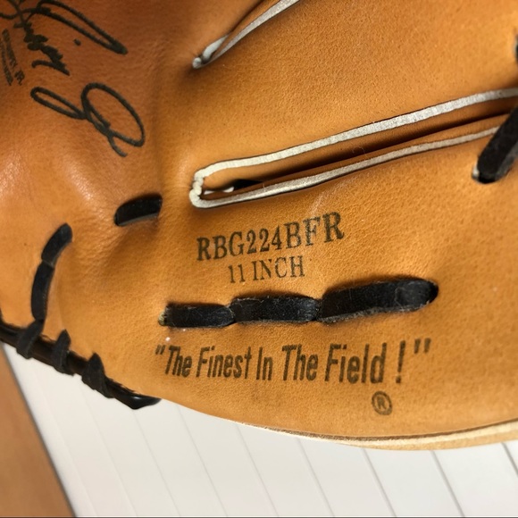 Rawlings RBG224BFR Ken Griffey Jr. Leather 11” Right Hand Thrower Baseball Glove - Picture 9 of 15